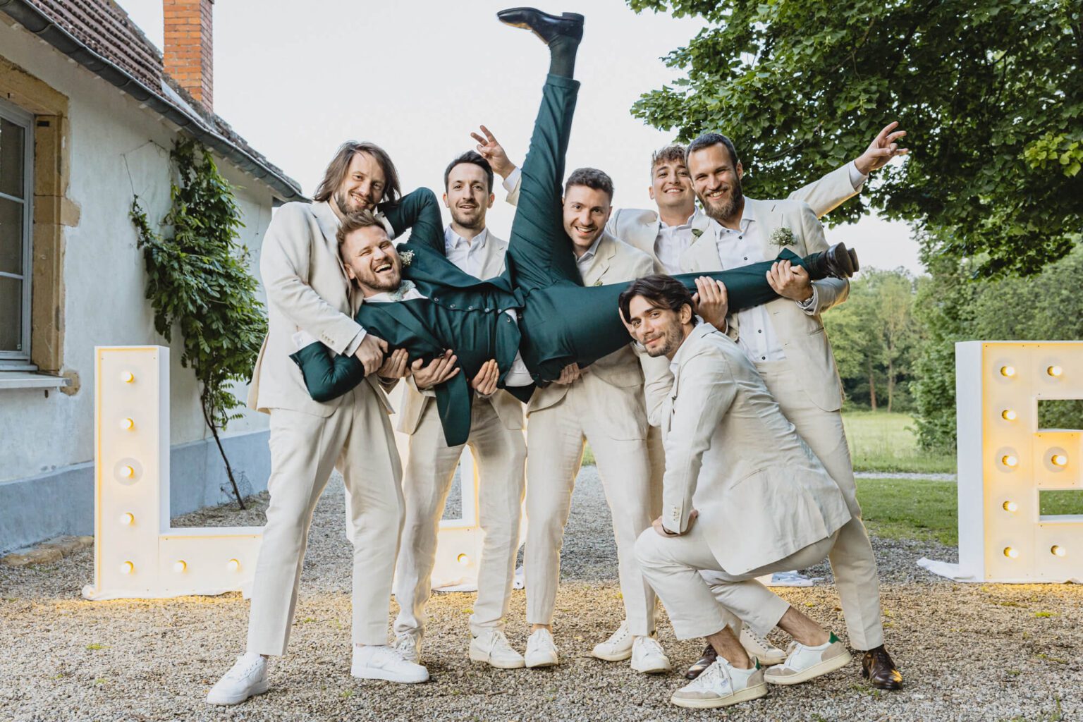10 exemples de discours pour témoin de mariage • Guide ultime